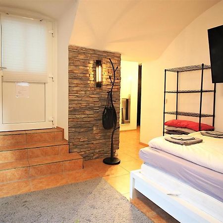 Xxx Fully Equipped Apartment Near Main Station! Вюрцбург Екстер'єр фото