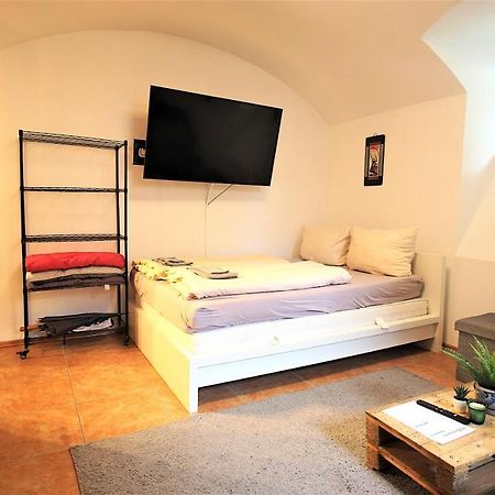 Xxx Fully Equipped Apartment Near Main Station! Вюрцбург Екстер'єр фото