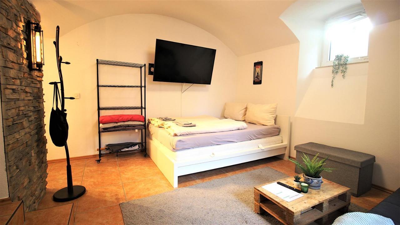 Xxx Fully Equipped Apartment Near Main Station! Вюрцбург Екстер'єр фото